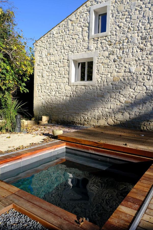 Le Loft De La Grange Bed and Breakfast Αρλ Εξωτερικό φωτογραφία