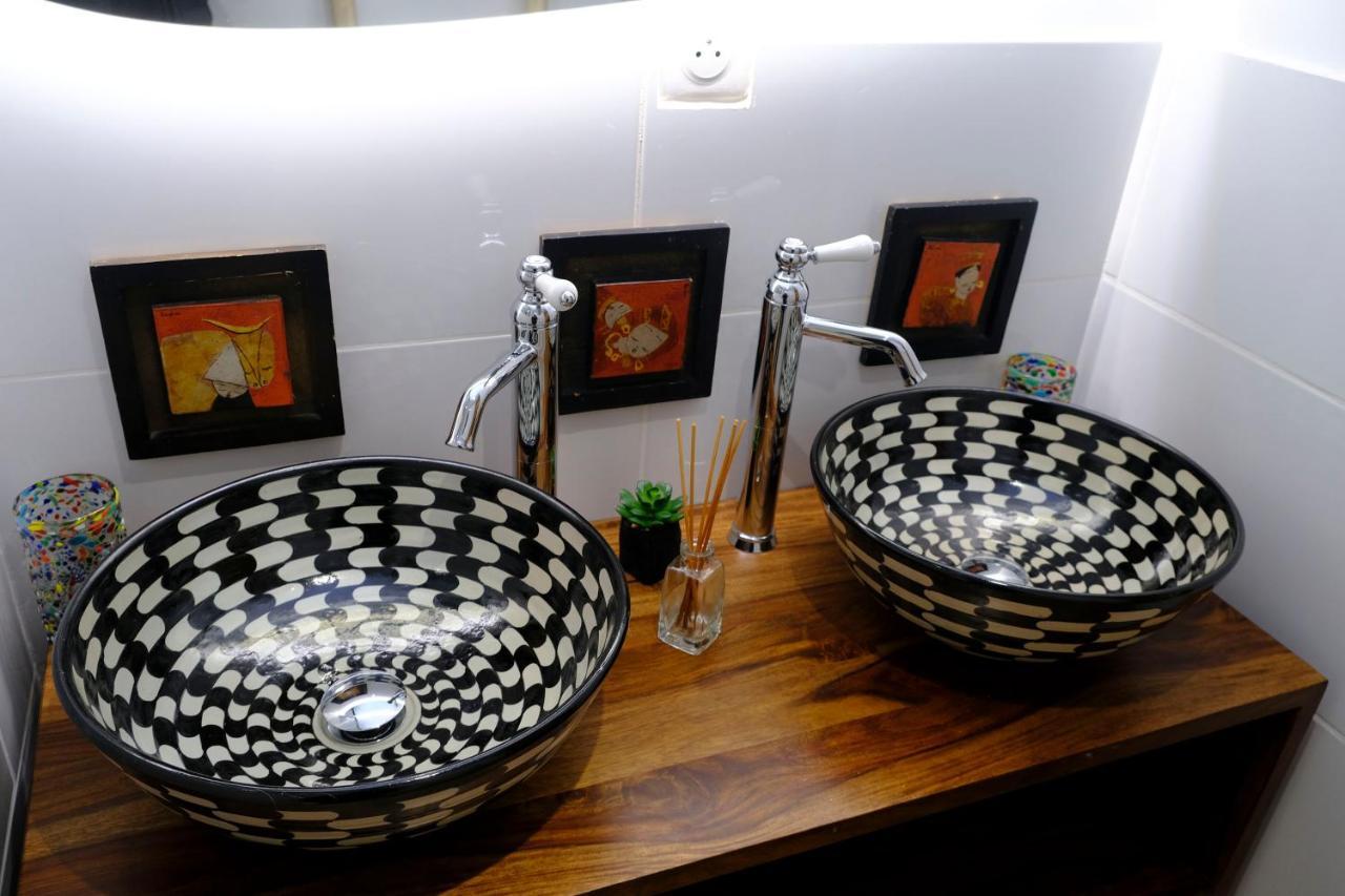 Le Loft De La Grange Bed and Breakfast Αρλ Εξωτερικό φωτογραφία